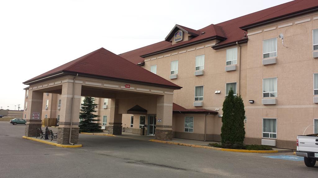 Quality Inn & Suites Yorkton Esterno foto