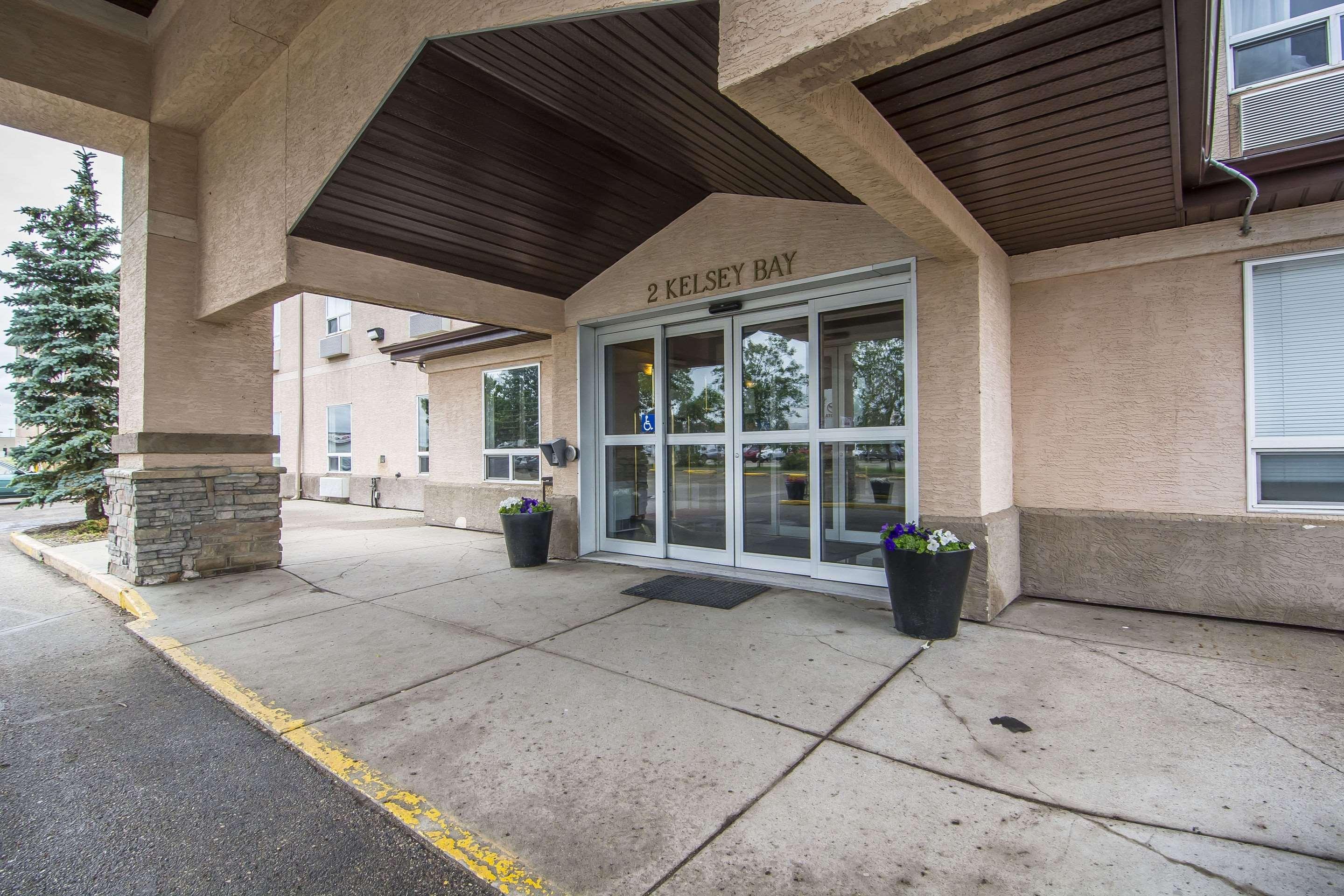 Quality Inn & Suites Yorkton Esterno foto