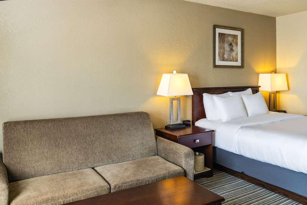 Quality Inn & Suites Yorkton Camera foto