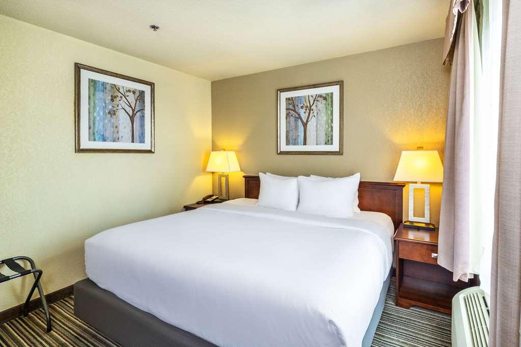 Quality Inn & Suites Yorkton Camera foto